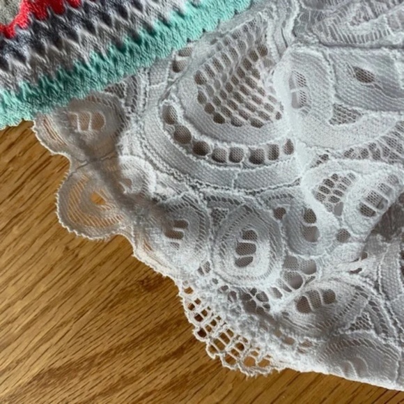 NWT Free People Colorblock Lace Bralette M - Picture 8 of 10